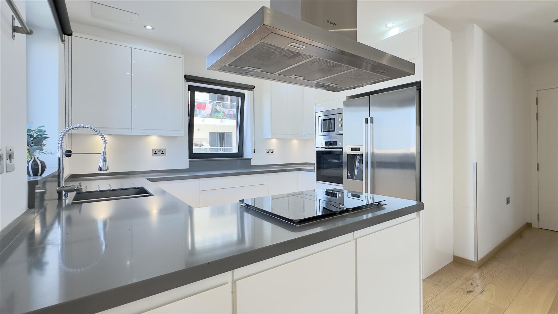 Image of Apartment - 4 Bedrooms - 2 Bathrooms for Sale in Prince Edward's Gate-Gibraltar, Image 14